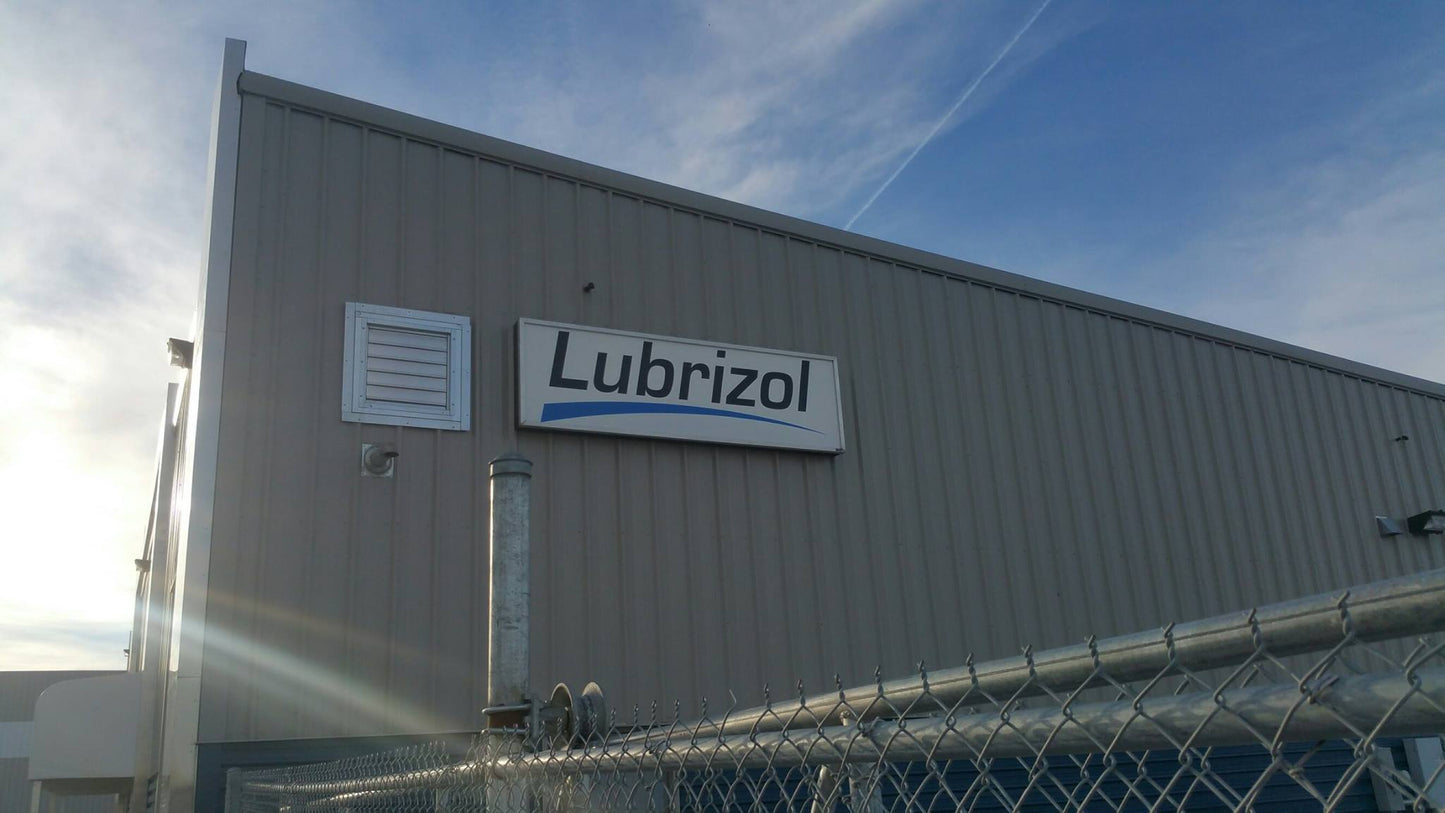 Sign Can - Exterior Signage